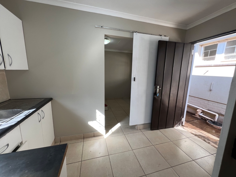 To Let 1 Bedroom Property for Rent in Irene Park North West